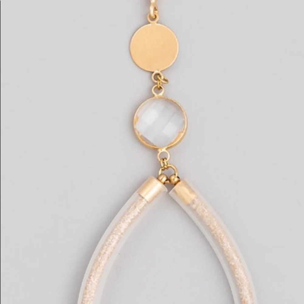LAST ONE: Long gold chain shimmery pendant drop necklace - Picture 3 of 4